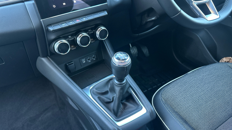 Renault Captur 1.0 TCE 100 S Edition 5dr Petrol Hatchback